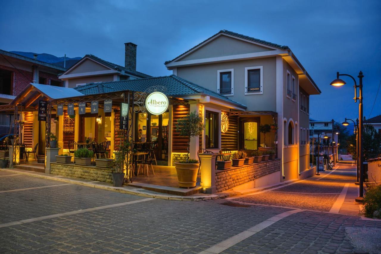 Albero Hotel ぺラマ エクステリア 写真