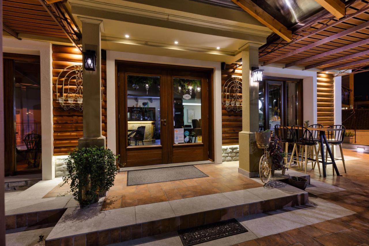 Albero Hotel ぺラマ エクステリア 写真