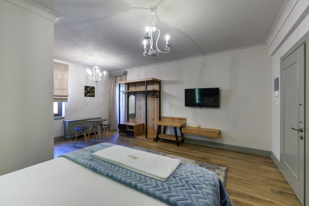 Albero Hotel ぺラマ エクステリア 写真