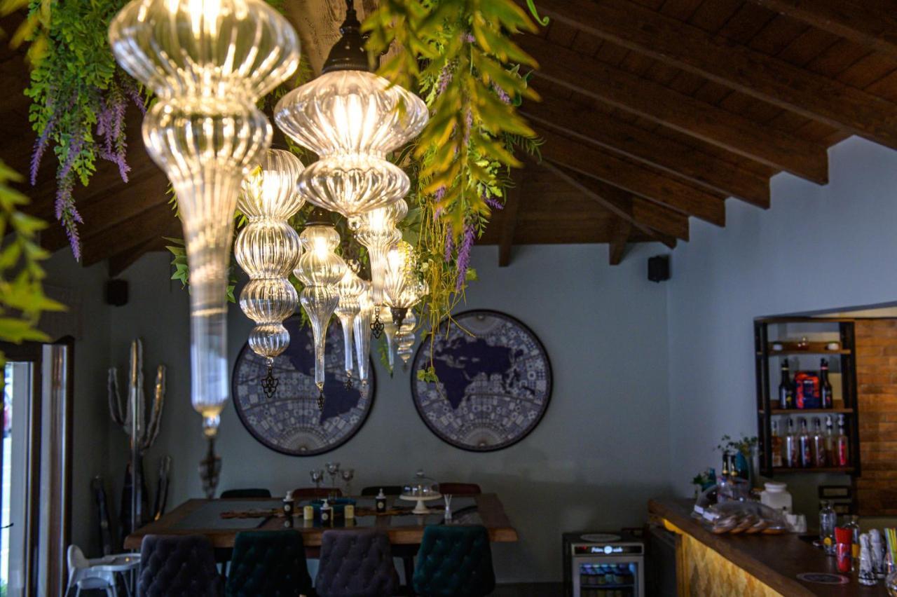 Albero Hotel ぺラマ エクステリア 写真