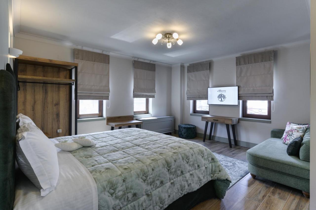Albero Hotel ぺラマ エクステリア 写真