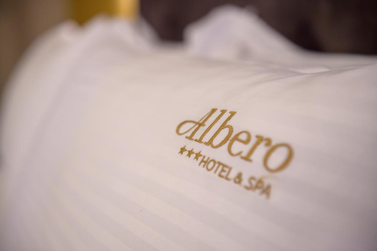 Albero Hotel ぺラマ エクステリア 写真